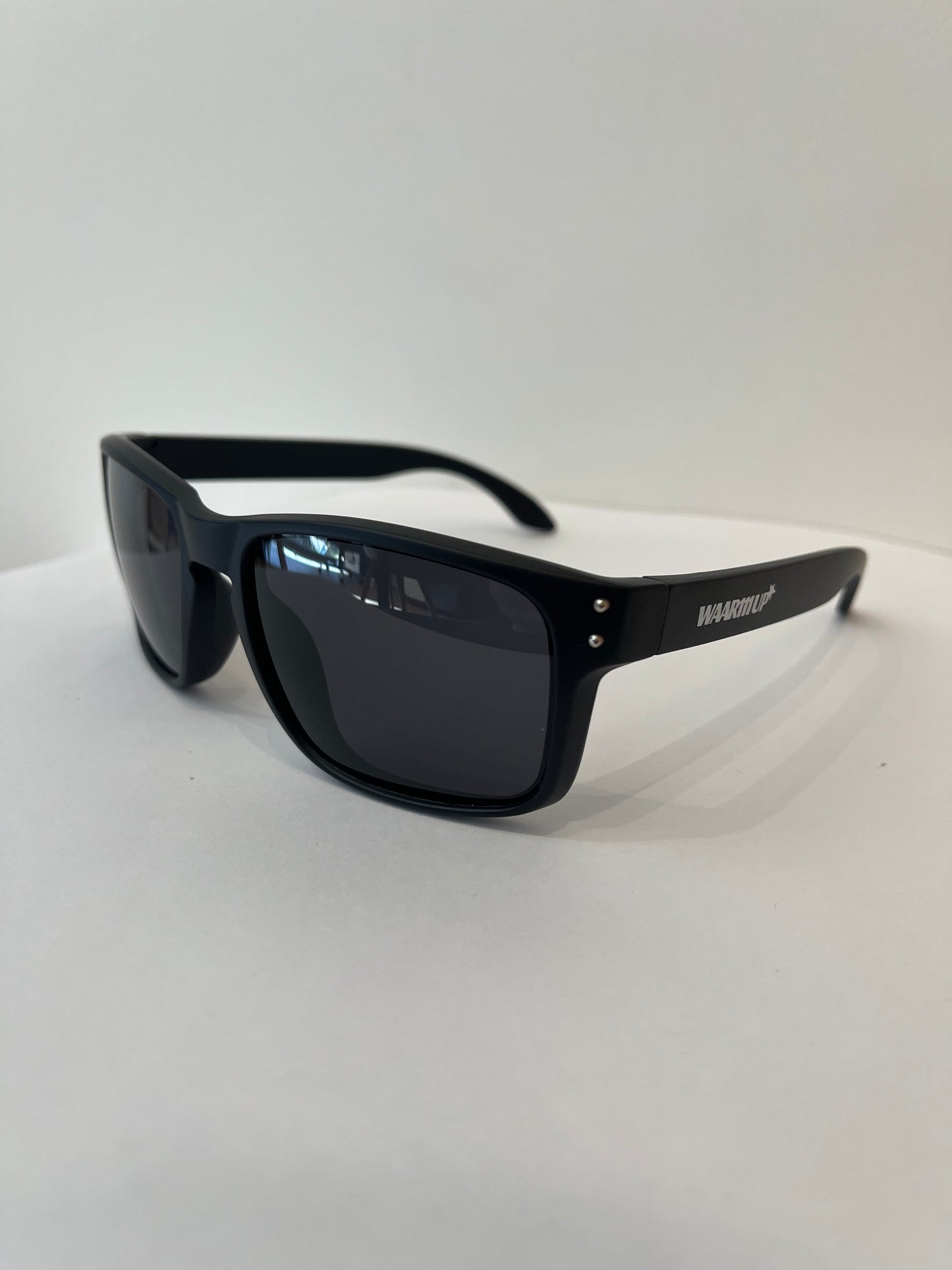 Réf 3056 C6 Noir/noir