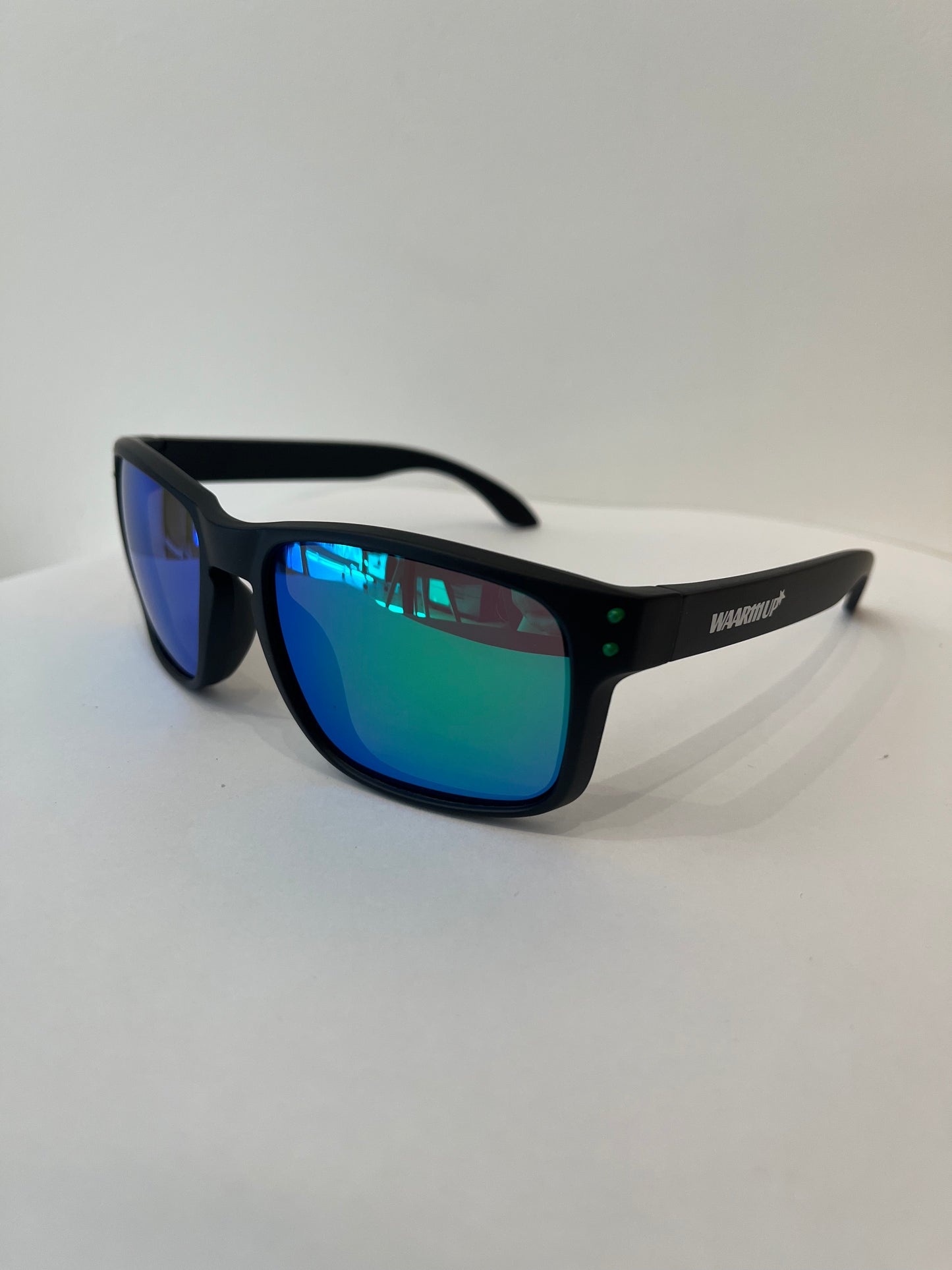 Réf 3056 C7 Vert/noir