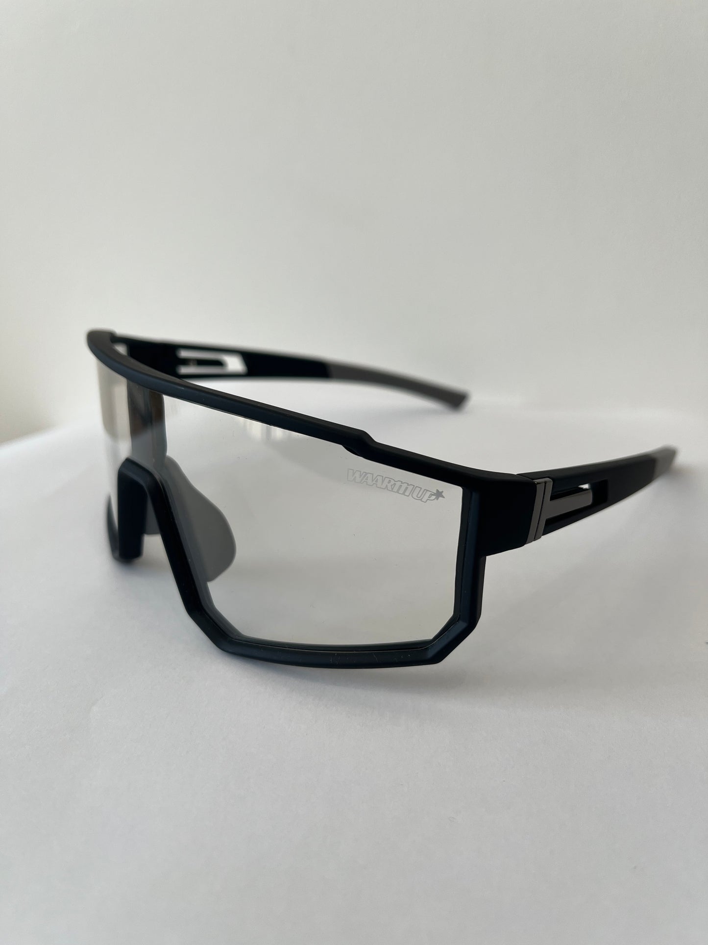 Réf 2-3058 C4 Gris/noir